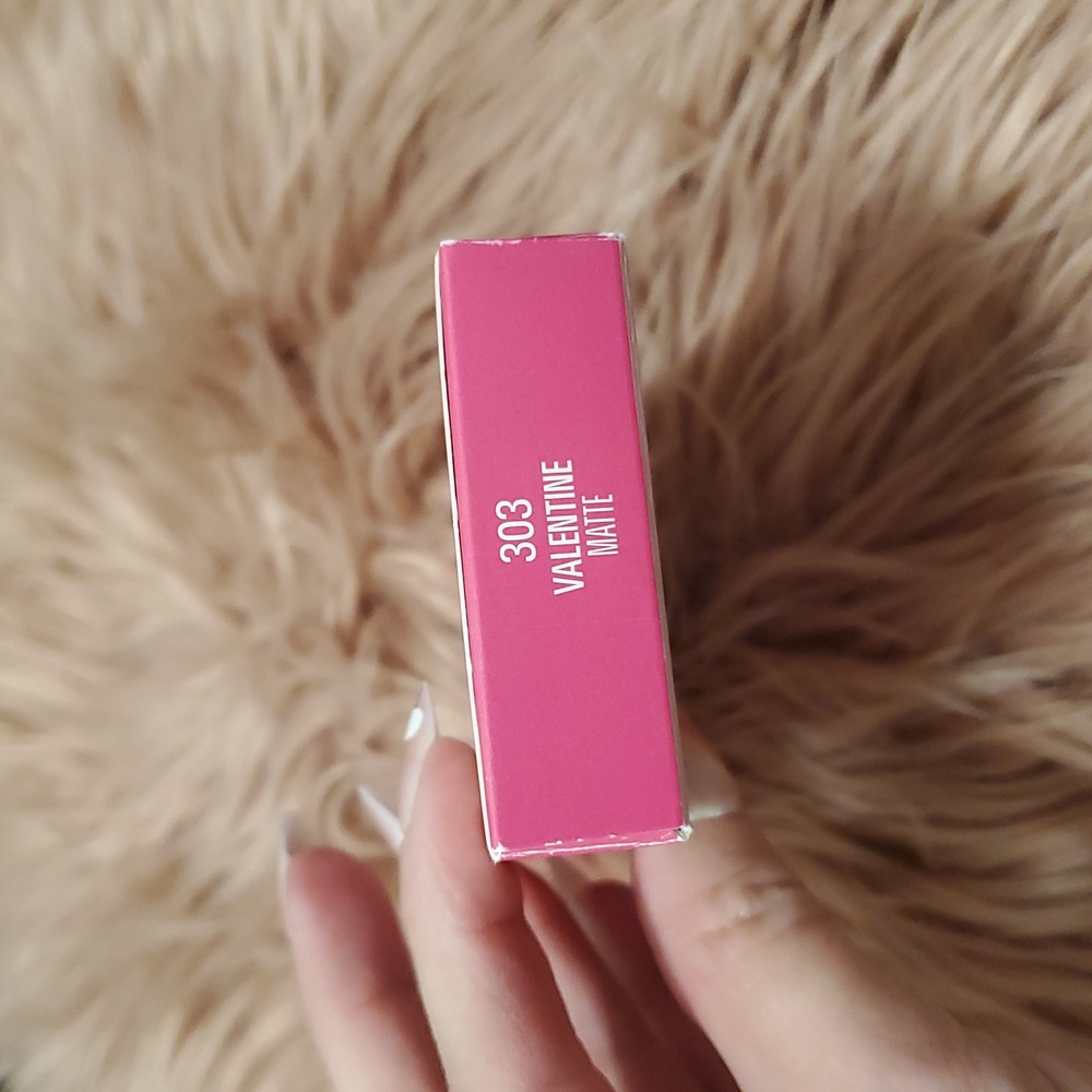 NIB Kylie Matte Liquid Lipstick/ Lip Kit -VALENTINE/shade No Longer Available - Picture 2 of 4